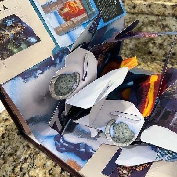 The world of Warcraft pop up book NEW - Picture 13 of 15